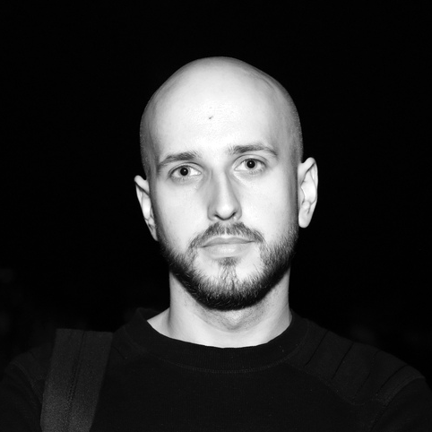 Арбау бірінші секс орыс Үйдегі порно онлайн айқай