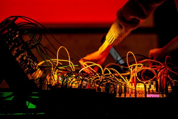 Электронная музыка Electronic music